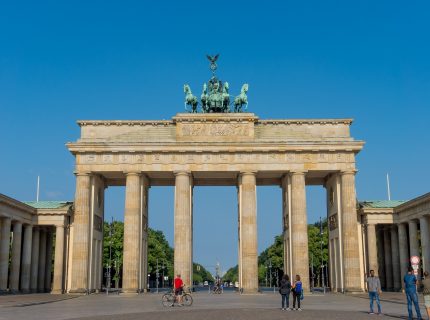 Berlin Brandenburger Tor an einem sonnigen Tag