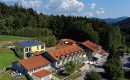 Hotel Reibener Hof Luftaufnahme vom Hotelgelände des Reibener Hofs