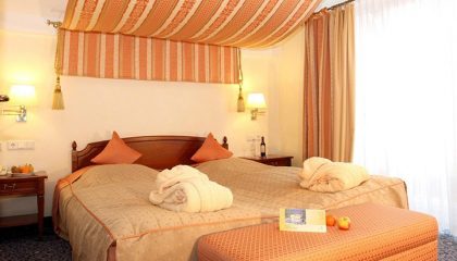 Private Spa Suite Bett in der Private Spa Suite