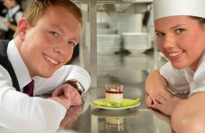 Küchenteam Mann und Frau vom Küchenteam