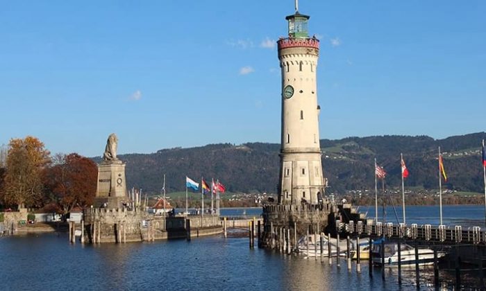 Ausflug zu Lindau am Bodensee Hafen von Lindau
