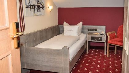 Einzelzimmer Classic Bett im Einzelzimmer Classic