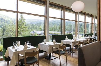 Panoramarestaurant Restaurant mit Aussicht am Tag