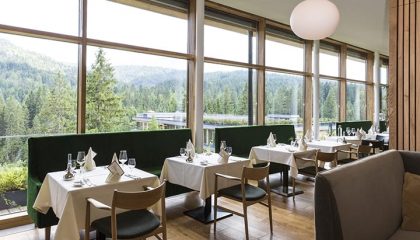 Panoramarestaurant Restaurant mit Aussicht am Tag