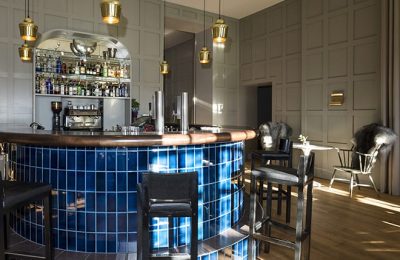 Portman Bar Blaue Bar im Hotel