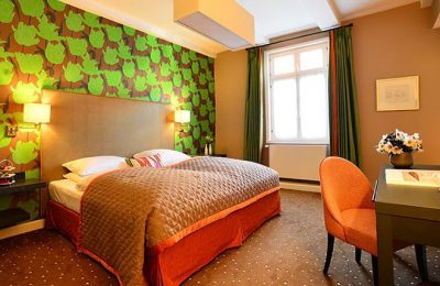 Komfort Bett im Zimmer Komfort