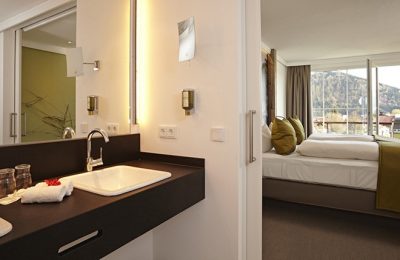 Bergheu Bad im Zimmer Bergheu