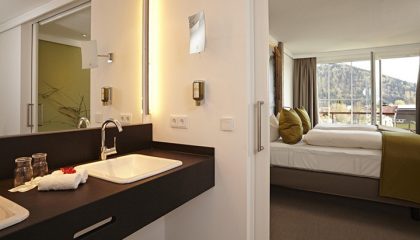 Bergheu Bad im Zimmer Bergheu