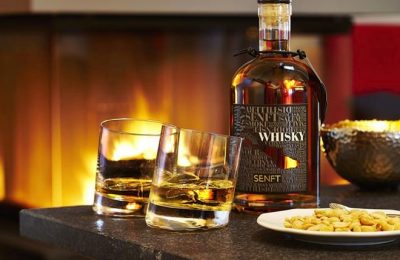 Whiskey Whiskey im Hotel