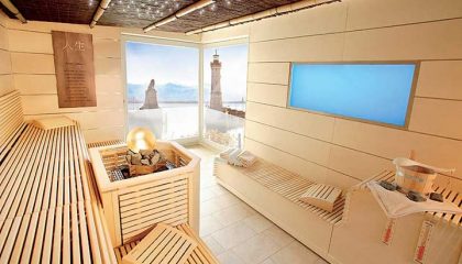Japanische Zensauna Helle Holzsauna