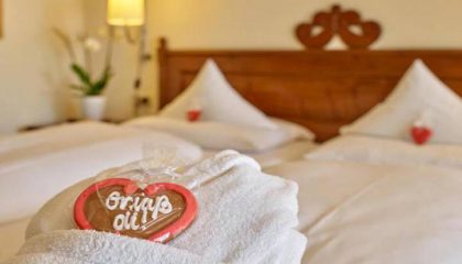 Komfort Doppelzimmer Bett im Komfort Doppelzimmer