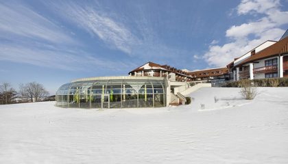 Winter Verschneites Hotel Fürstenhof im Winter