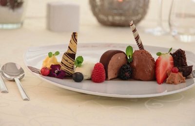 Schokoladenvariation Süße Nachspeise mit Schokolade