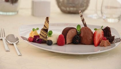Schokoladenvariation Süße Nachspeise mit Schokolade