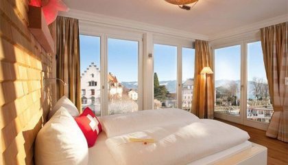 Swiss Mountain Bett im Zimmer Swiss Mountain