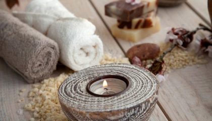 Rottaler Wellness Trio Kerzen und Handtücher