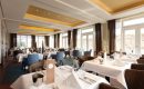 Dünenrestaurant Fein gedeckt Tische im Restaurant