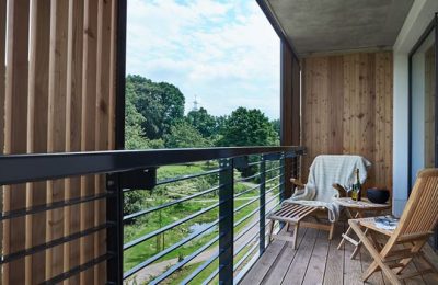 Balkon Blick vom Balkon des Schlafzimmer Landstils