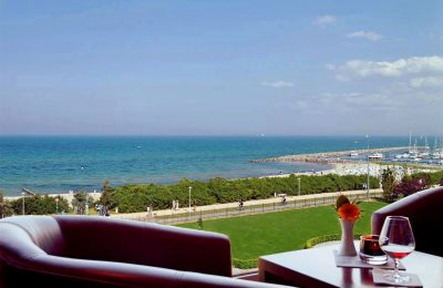 Meerblick Blick auf das Meer der Ostsee von der Bar aus