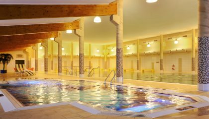Helles Schwimmbad Schwimmbad am Tag