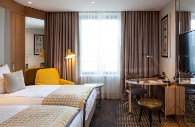 Classic Room 2 Bett und Wohnraum im Classic Room