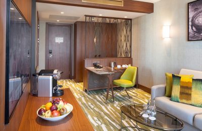 Titan Suite 2 Wohnraum in der Titan Suite